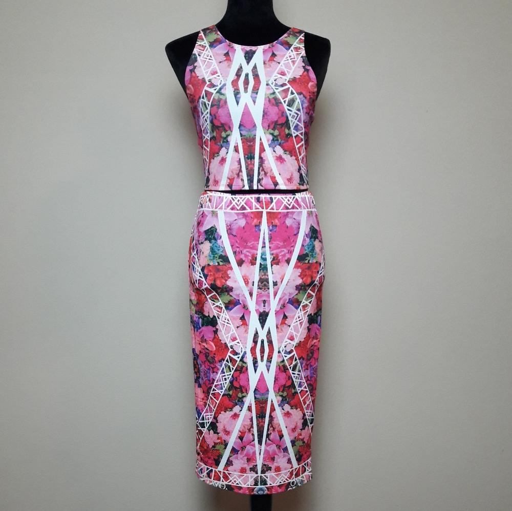 Material Girl | Pink Floral Crop Set